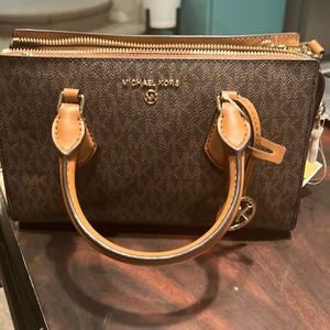 Michael Kors Valerie SM EW satchel